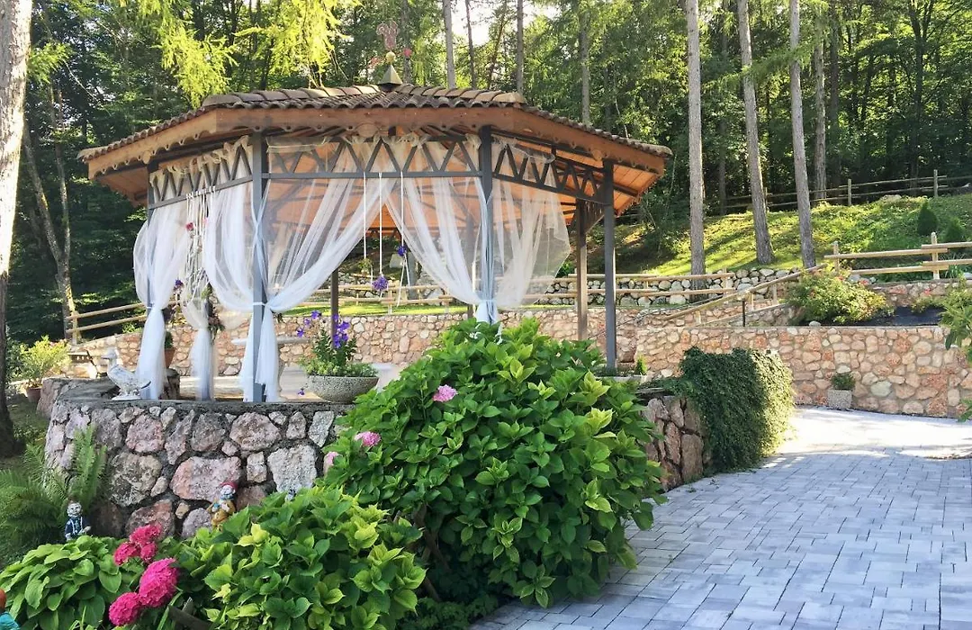 Hotel Ristorante Scoiattolo-1